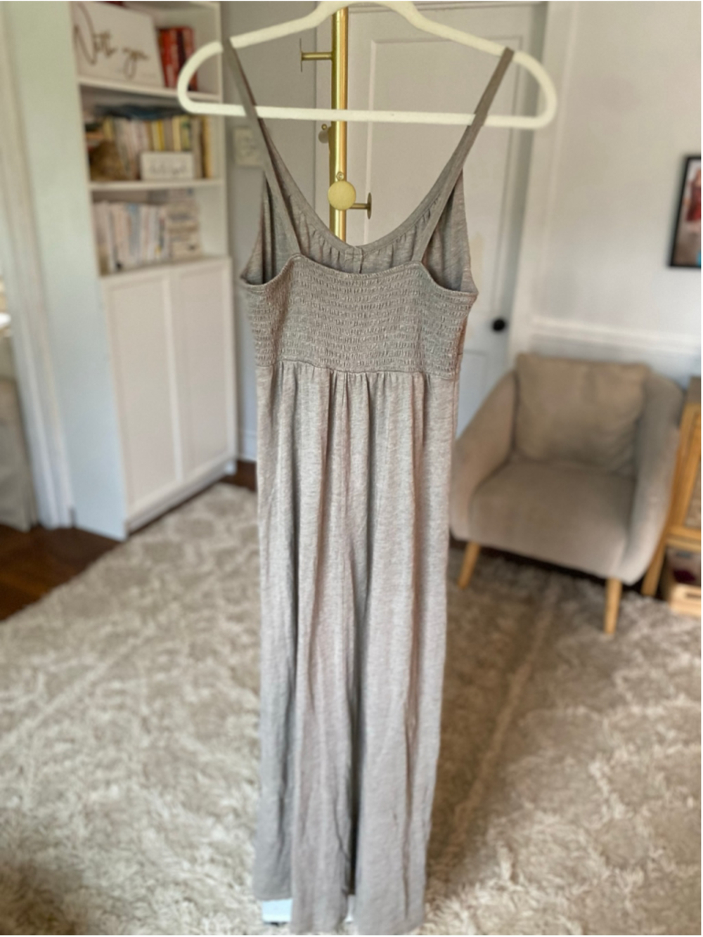 Old Navy Modal Maxi Dress Smocked Waist Boho Taupe M Quiet Luxury Parisian Beach - Picture 3 of 7